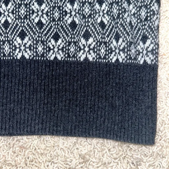 IF IT WERE ME Sweater DRESS Cowl Neck Dark GRAY/WHITE Printed Design Size SMALL - Picture 5 of 8